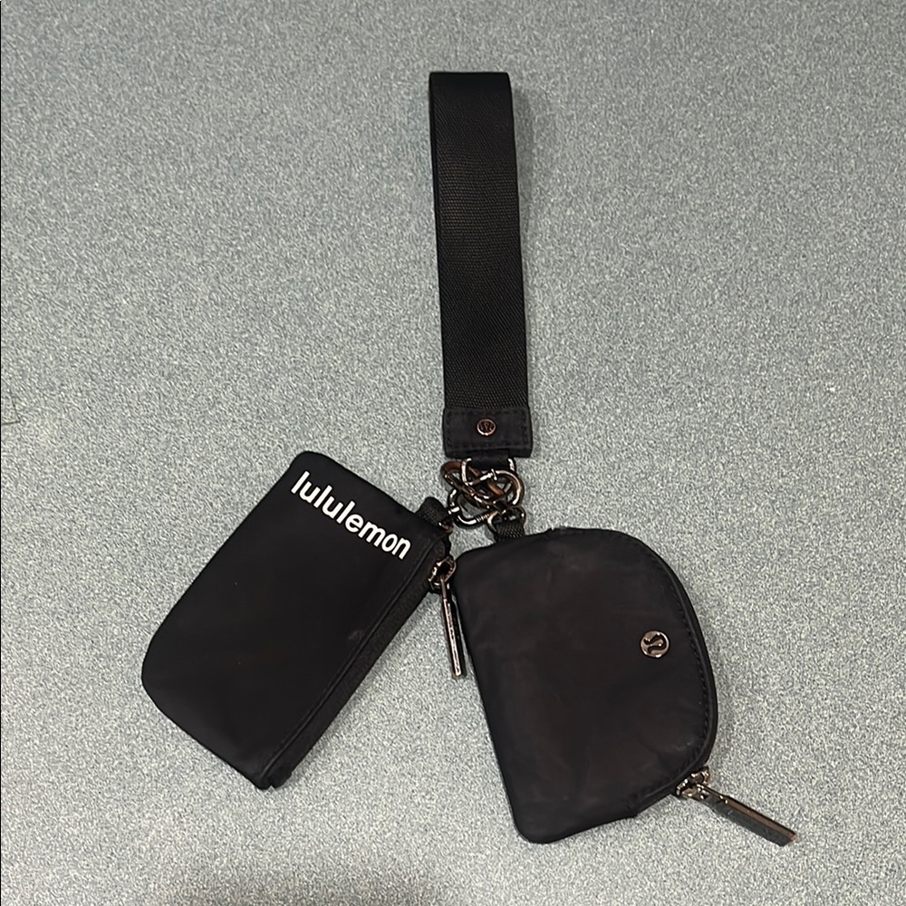 Lululemon Black Wristlet Set